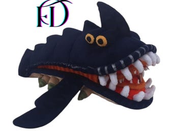 Handmade Plush Sand Shark: Subnautica Inspired Sea Monster Toy (70 cm