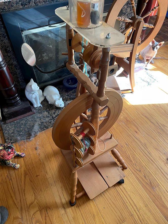 Baynes double treadle spinning wheel