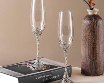 Rhinestone Wedding Toasting Flutes: Silver Crystal Champagne Glass, Elegant Bride and Groom Goblets, Luxury Anniversary Gift