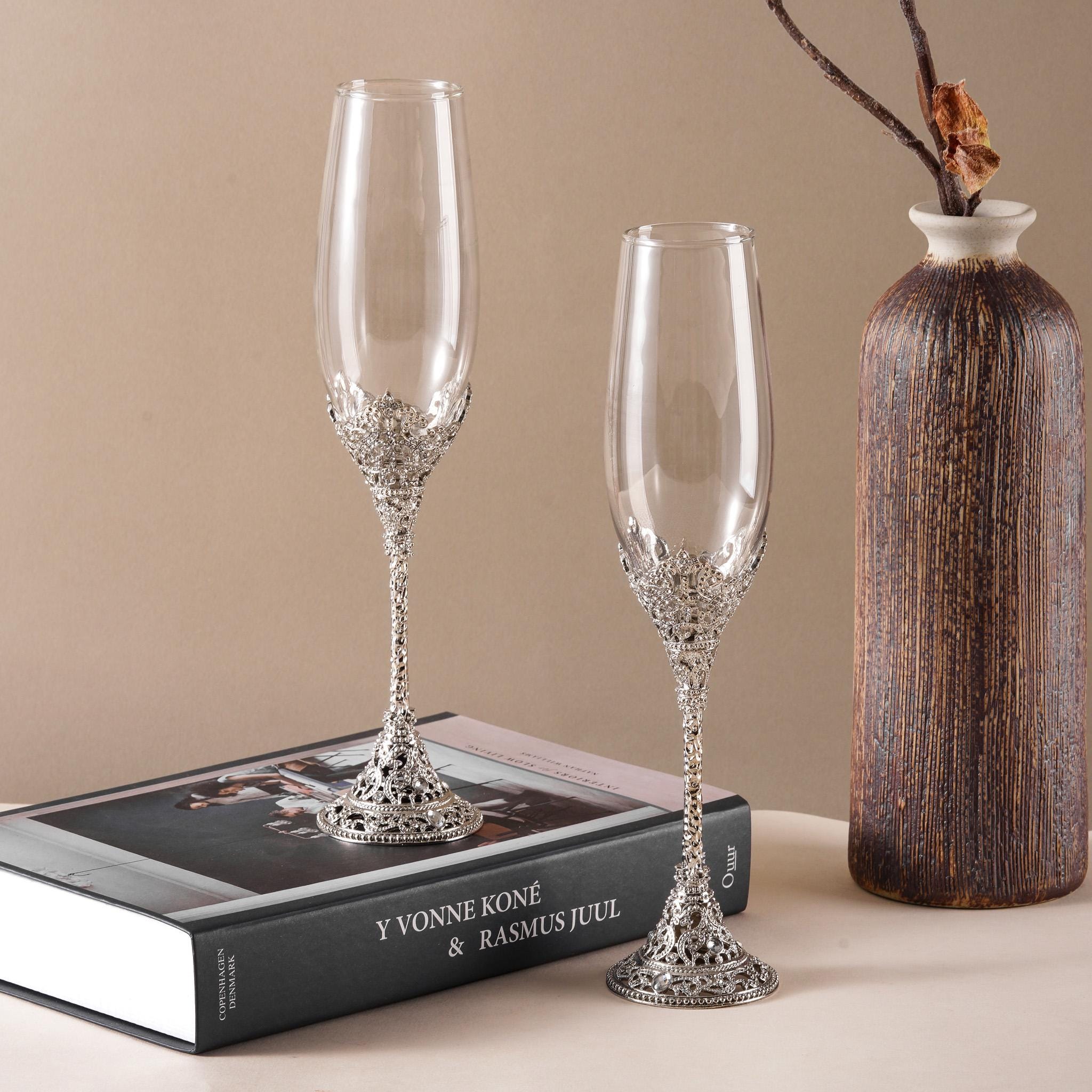 Diamant Fleur De LIS Gemstone Glassware Champagne Flute Glass