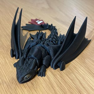 Toothless and Light Fury Inspired 3D Printed Dragons – Articulated Night Fury and Light Fury Style Flexi Toy, How to Train Your Dragon Gift