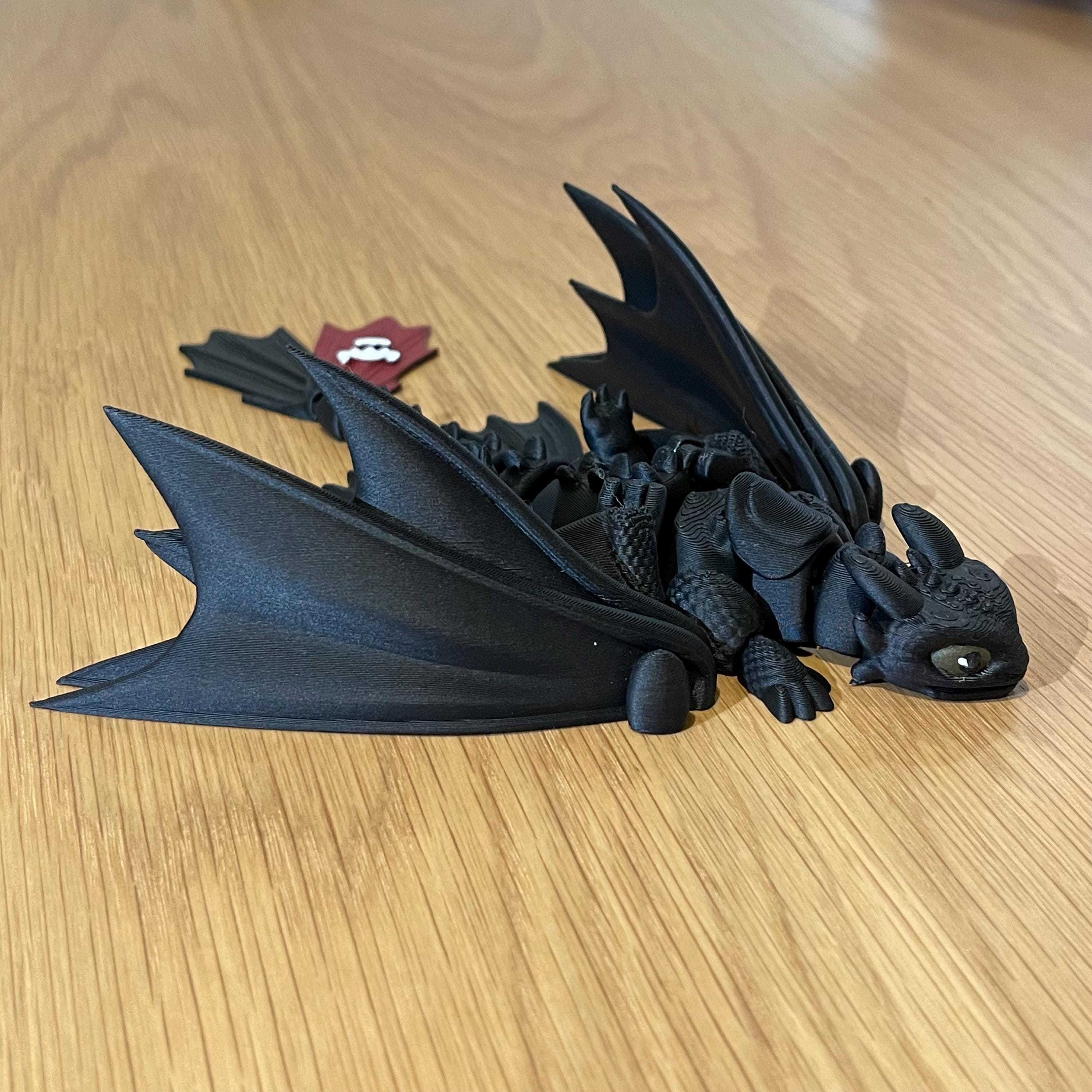 トゥースレスとライトフューリーをイメージした3Dプリントのドラゴン