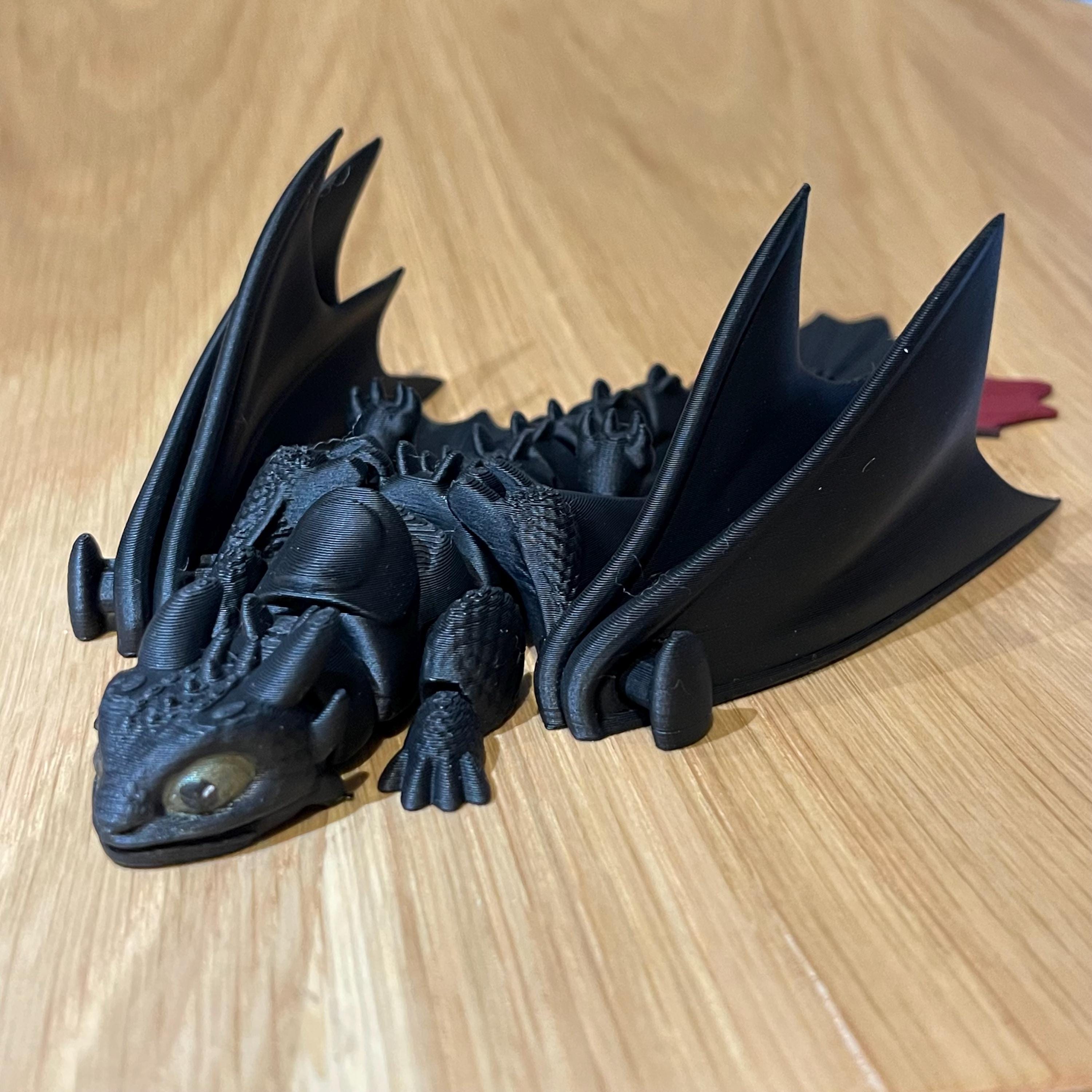 トゥースレスとライトフューリーをイメージした3Dプリントのドラゴン