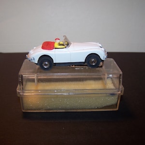 Aurora Jaguar XK 140 W/Case