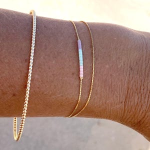 Filigranes Armband doppelt | Snake Chain Bracelets & Mini Beads | Zartes Armband-Set | Perfect Gift for Her | Minimalist Jewelry Damen