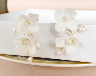 Bruidssieraden van porselein met bloemen | Boho bruidsoorbellen met bloemen | Trouwoorbellen met parels | Sieradencadeau voor de aanstaande bruid