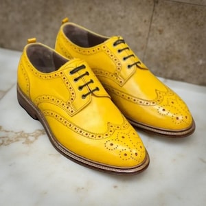 Men&#39;s Shoes Handmade Leather Yellow Formal Casual Wingtip Brogue Lace up Shoe