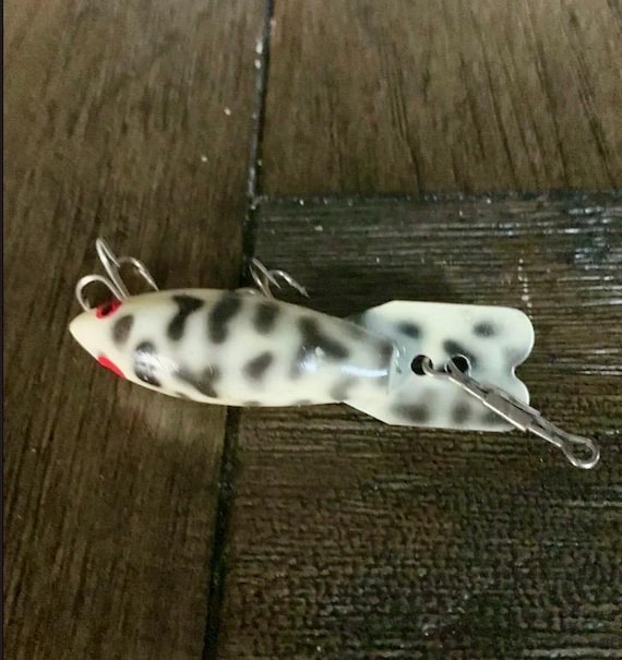 bomber fishing lures vintage Vintage Mini Bomber Crankbait in White Coach Dog!