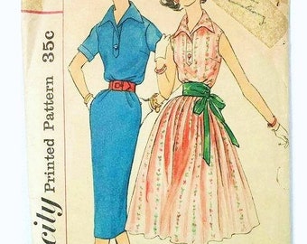 1950s Misses Dress Pattern, Flared Skirt, Wing Collar, V Neckline, Bust 32, Size 12, Simplicity 1924, Vintage Sewing Pattern