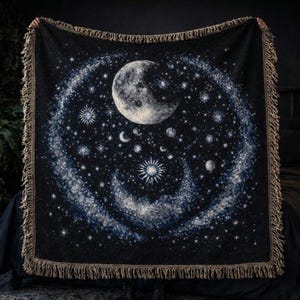 Couverture tissée lune céleste, jeté de luxe gothique, décoration d'intérieur botanique sombre, literie nuit étoilée, cadeau astrologie sorcière