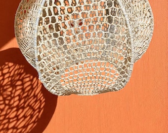 Handmade Raffia Pendant Light – Bohemian Woven Ceiling Lamp