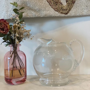 Mid-20th Century Etched Glass Pitcher – Grace in Every Pour