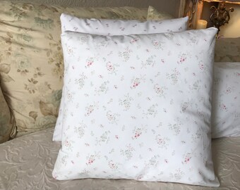 SIMPLY SHABBY Chic PILLOW Cover Sweet all over floral print Retired print