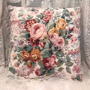 Vintage RALPH LAUREN Pillow Cover ALLISON pattern Beautiful Bright Floral