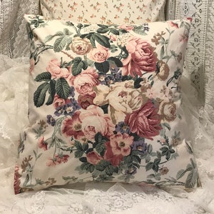 Vintage WAVERLY PILLOW COVER Lovely Shabby Floral