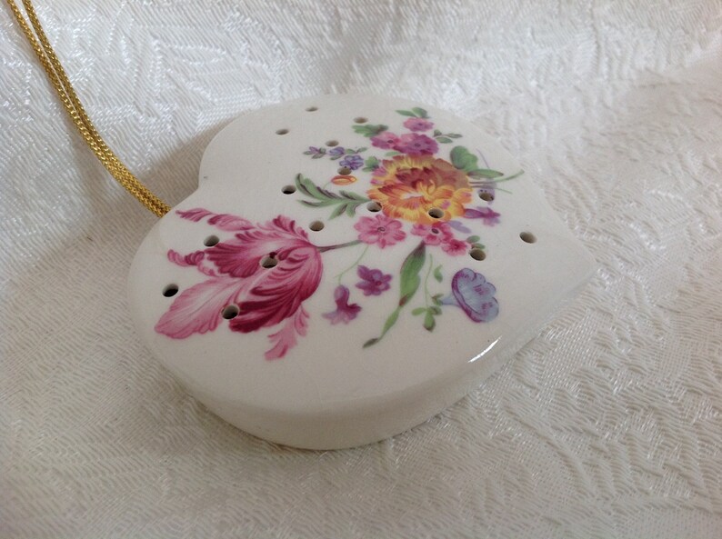Vintage potpourri holder Heart Etsy