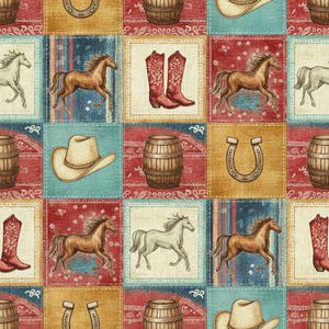 Puede incluir: Un patrón de patchwork con ilustraciones temáticas de vaqueros. El diseño incluye caballos, botas de vaquero, sombreros, herraduras y barriles. La paleta de colores consta de cuadrados rojos, azules, beige y dorados con una estética vintage.