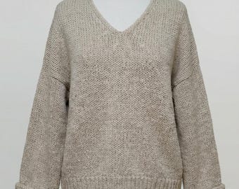 Chunky Knit V-Neck Sweater Pattern | Size Inclusive S–XL(US 0-22 / EU 32-54)