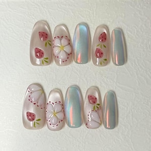 Reusable Strawberry Press On Nails | Handmade Fake Nails with Flowers | Nail Art | Cute Gift for Women & Girls｜Artist Faux Nails