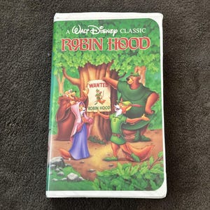 VHS #1189 - RARE Black Diamond Series - Walt Disney - Robin Hood