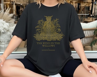 Wind in the Willows 100% Cotton T-Shirt | 1908 Book Cover Art