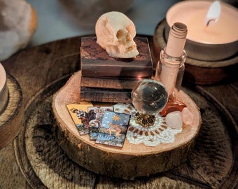 Healing Tarot Reading Diorama: Handmade Witchy Decor, Spiritual Gift