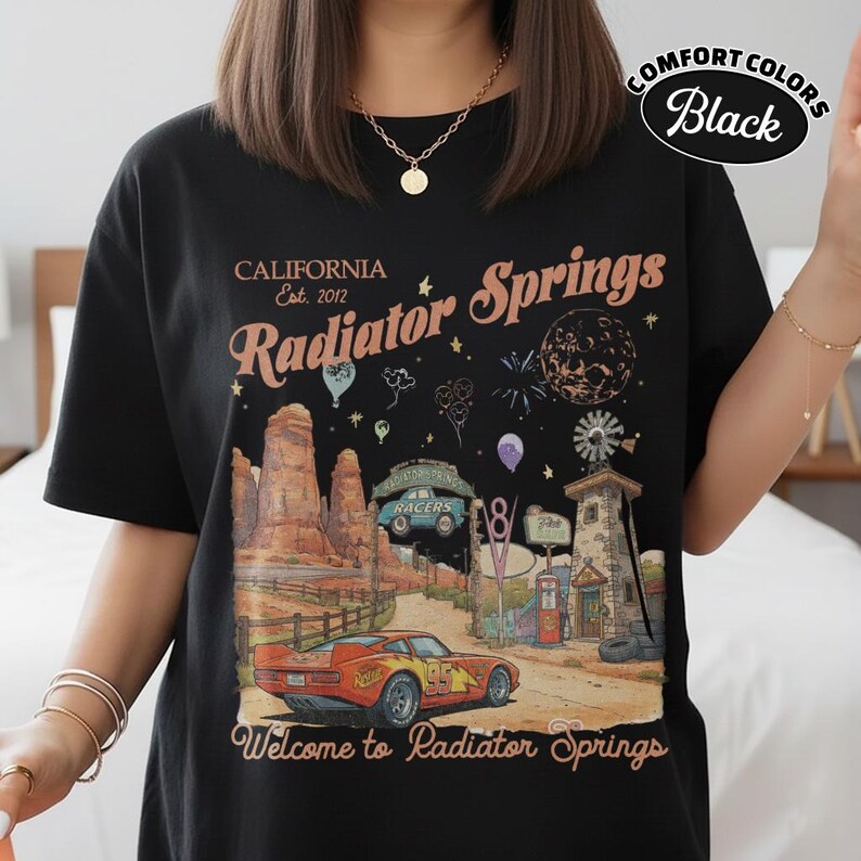 Camiseta vintage de Radiator Springs Comfort Colors, camiseta de Rayo McQueen de Disney, camisetas familiares de Pixar Cars, camiseta de vacaciones de Disney, camiseta de Disneyland imagen 7