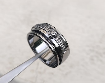 Anello girevole con teschio Memento Mori: argento sterling, citazione latina