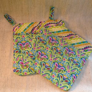 Upcycled Potholders  Green Yellow Paisley/Stripe– 8x8" Square + Handy 2" Loop
