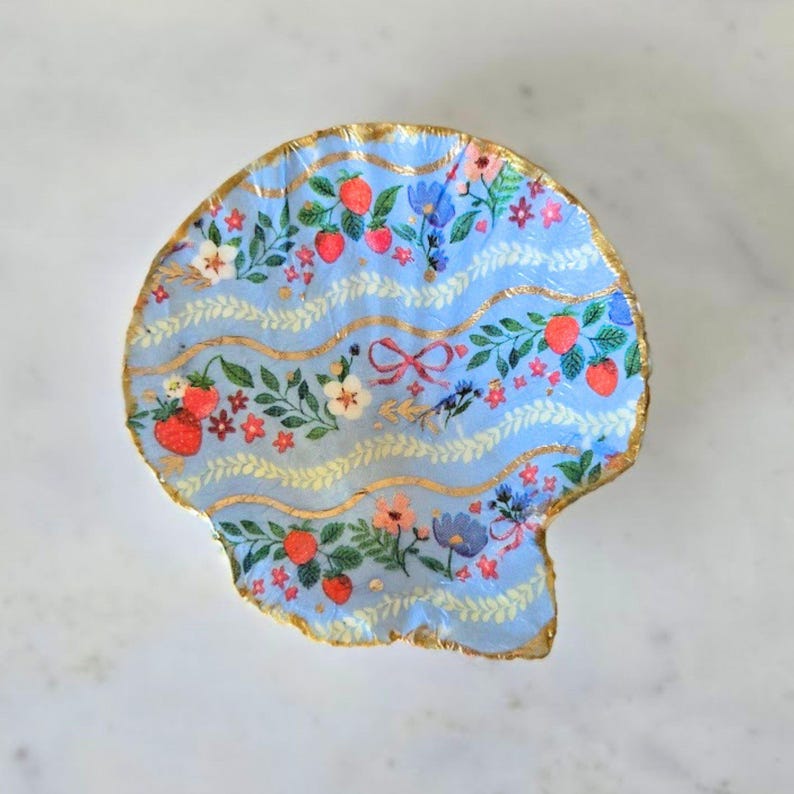 Chinoiserie Shell Ring Dish, Cute Coastal Blue Toile Summer Seashell ...