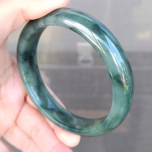 Deep Green Jadeite Bangle, Grade A Burmese Jade, 63mm 绿飘花手镯