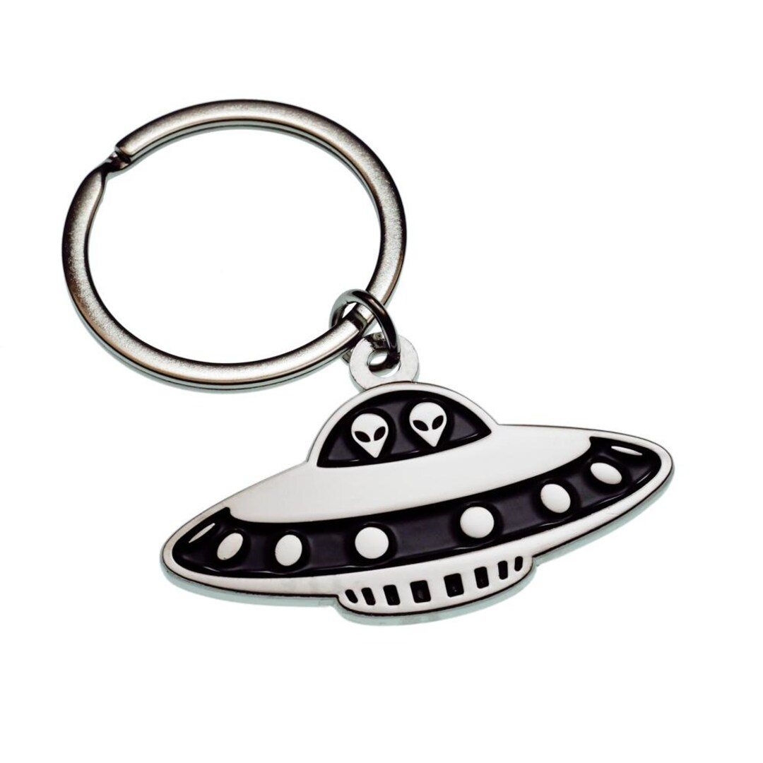 Solid Metal Chrome Plated UFO Keyring, Alien Flying Saucer Key Fob | 1 ...