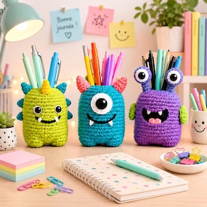 Conjunto com 3 padrões de crochê para porta-canetas de monstros, organizador de mesa em amigurumi, tutorial em PDF para iniciantes, decoração fofa para escritório, download instantâneo