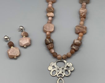 Neutral Beaded Sunmoon Necklace and Earrings