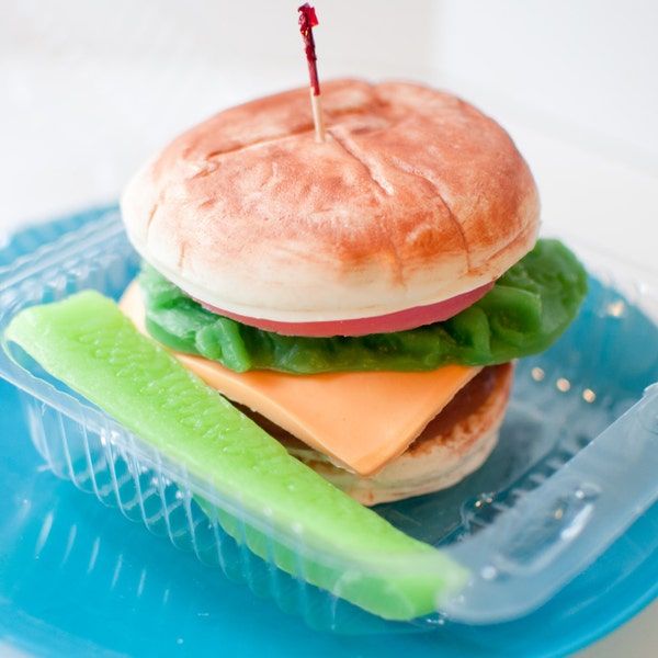 Cheeseburger Soap gift set, Father's Day gag gift for men, Funny gifts for dad, Mother's day Gift, unique handmade man gift