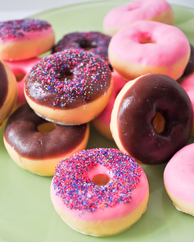 Donut Soap with sprinkles gift set, cute spring Mother's day present, gift for kids, best gag gift for him, handmade doughnut unique soap image 4