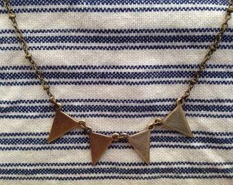 Fair Bunting Festival Necklace