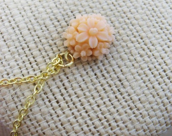 Light Pink Flowers Necklace