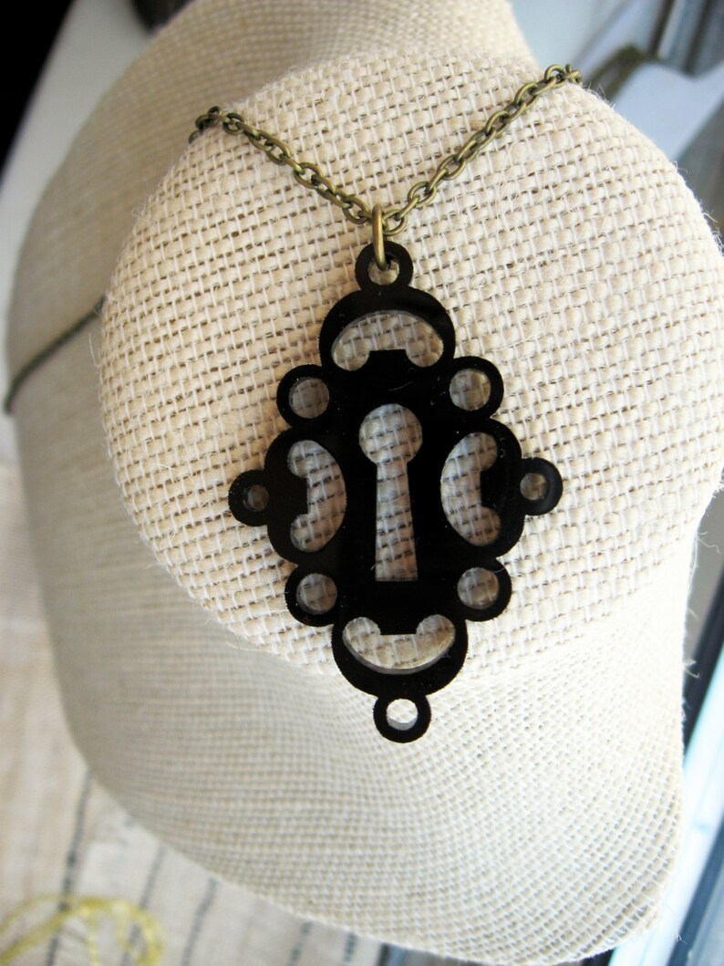 Vintage Style Black Keyhole Necklace image 2