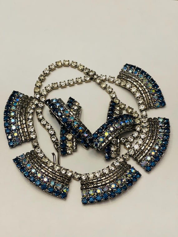 Hobe’ rhinestone Demi parure
