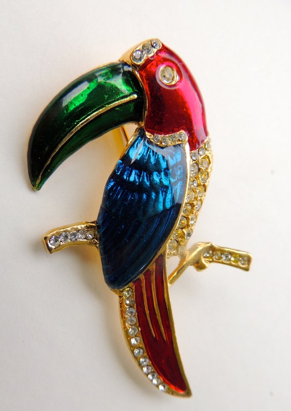 Rhinestone enamel parrot brooch        VJSE