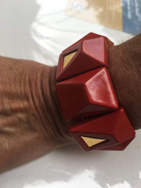 Red lucite art deco expandable vintage bracelet  … - image 7