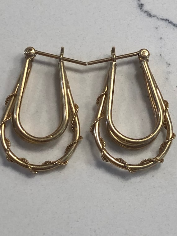 14K yellow gold triple hoop earrings