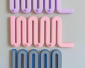 Soporte de pared ondulado personalizable para llaves: organizador de entrada.