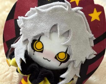 Pluszowa lalka Pierrot Circus Freak 10 cm | Uroczy klaun z anime | Pluszowa zabawka Circus Freaks | Gotycki prezent kolekcjonerski Kawaii