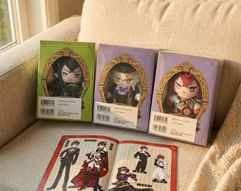 Malleus Leona Azul Kalim Vil Idia Riddle Twisted-Wonderland Oryginalne opakowanie Lalka siedząca Pluszowe prezenty dla dzieci