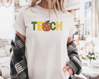 Retro teacher cute shirt, new teacher gift, back to school, inspiration tee, student teacher tee