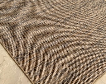 Alfombra de lana fina tejida a mano con trama plana / Alfombra texturizada en beige, gris y topo de 5 x 8 pies.