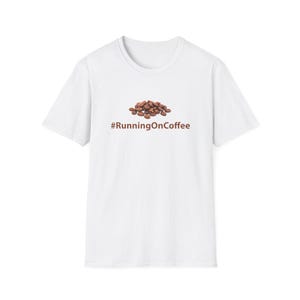 T-shirt « Running on Coffee » | T-shirt graphique « Grains de café »