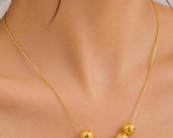 Geometric Cube Pendant Necklace in Gold, Minimalist Dainty Jewelry for Women, Perfect Anniversary Gift for Her, Wedding & Bridesmaid Jewelry